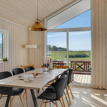 Feriehus Lovely In With Wifi *